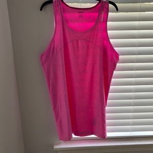 Reebok tank top